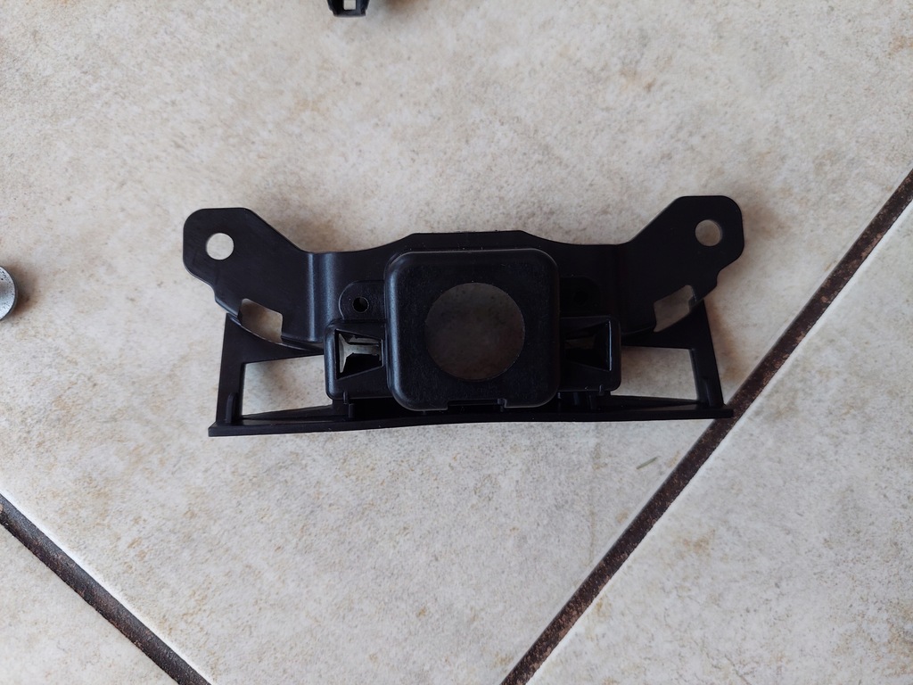 фото №5, Камера перед - кронштейн - audi a4 b9 - lift - audi a4 b9 allroad -lift - 2020