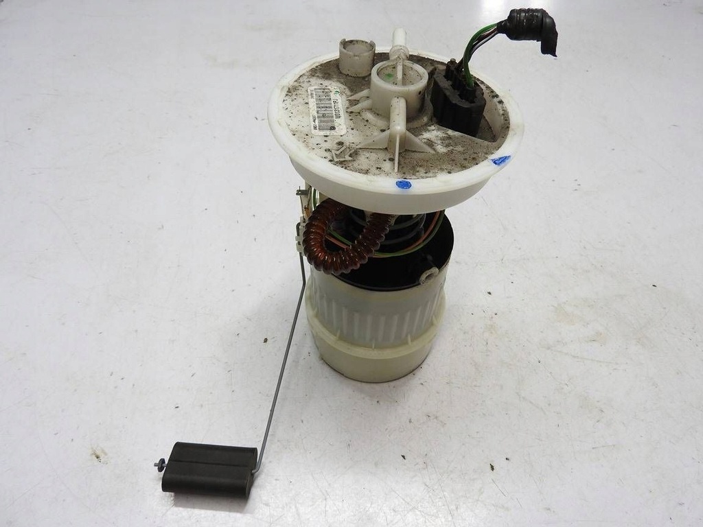 фото №1, Volvo c30 10-13 lift насос пального 4n519h307