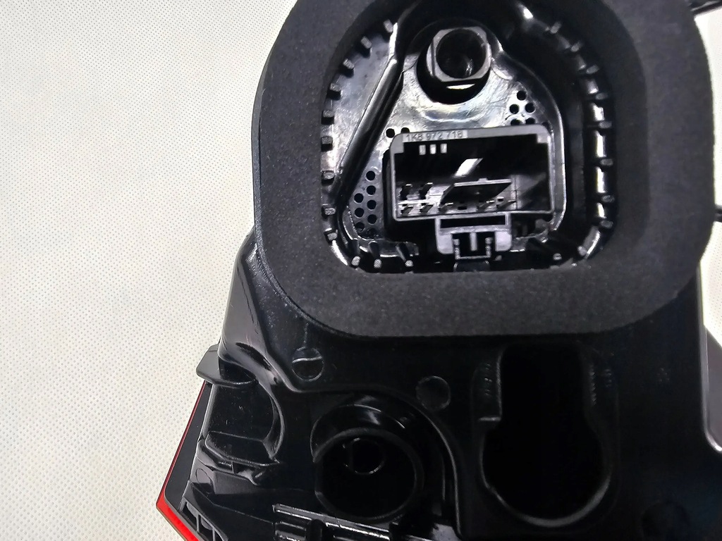 фото №7, Skoda karoq lift 57a 22+ лампа задняя задняя левая crystal lighting 57a945207d