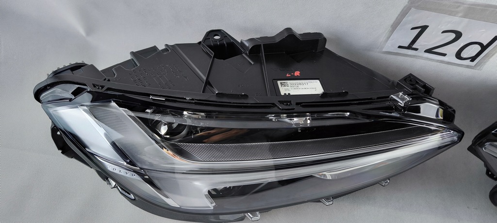 фото №8, Volvo v90 s90 full led левый правый фара лампа полный mid !