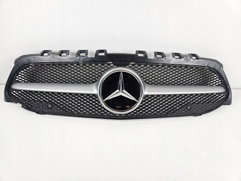 фото №1, Mercedes w177 решётка радиатора решётка радиатора бампера перед