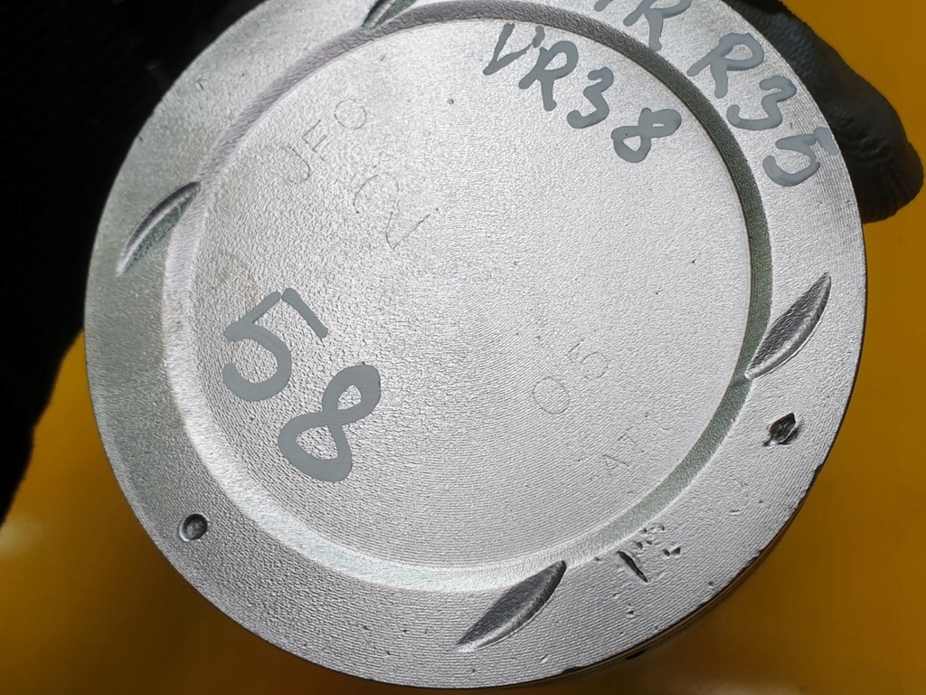 фото №6, Поршень шатун шату́н nissan gt-r r35 vr38