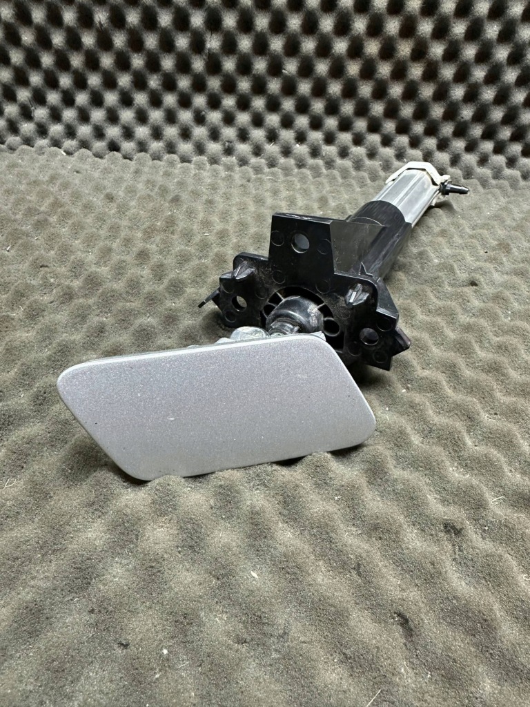 фото №1, 9681158480 омыватель фары правый citroen ds5 3306179