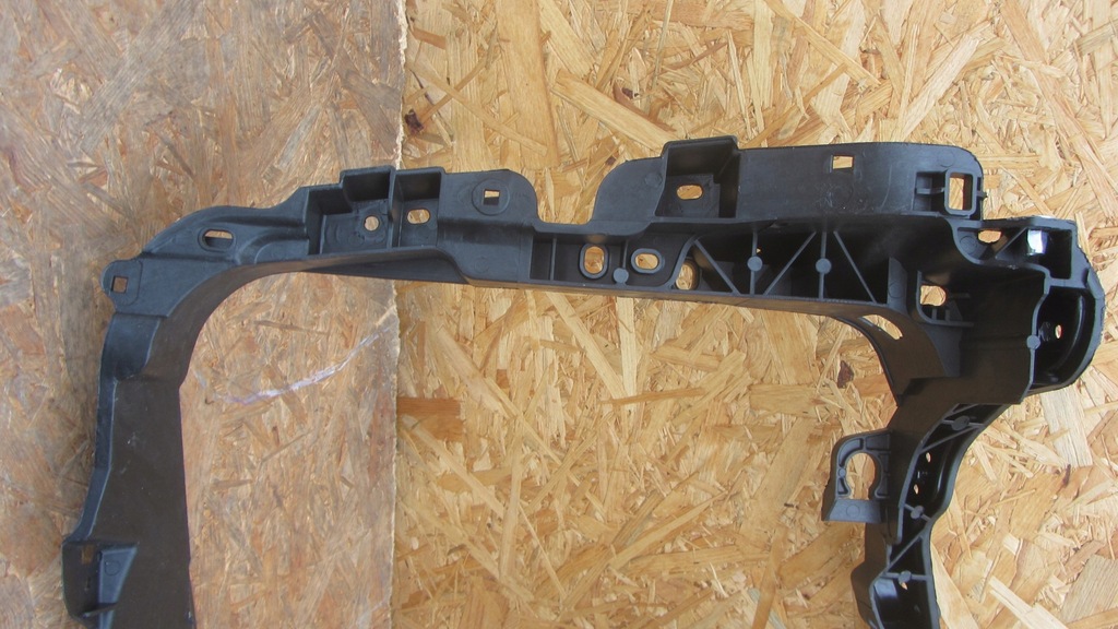 фото №10, Pas передній підсилювач перед лівий панель фари porsche macan 95b