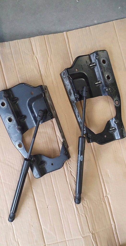 фото №1, Привід капот + кронштейн velar l560