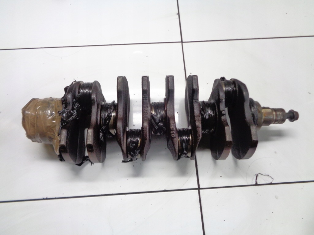 фото №1, Fiat stilo 1.4 16v wał колінчастий 834a1000