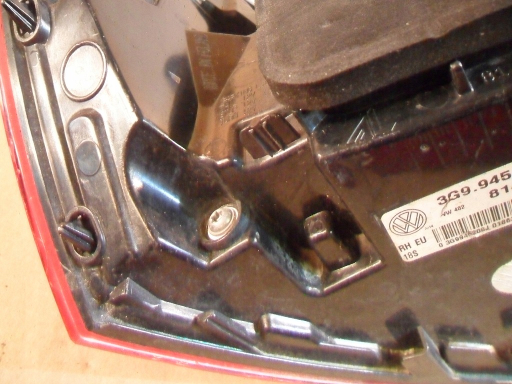 фото №10, Vw passat b8 лампа задняя правая 3g9945208j