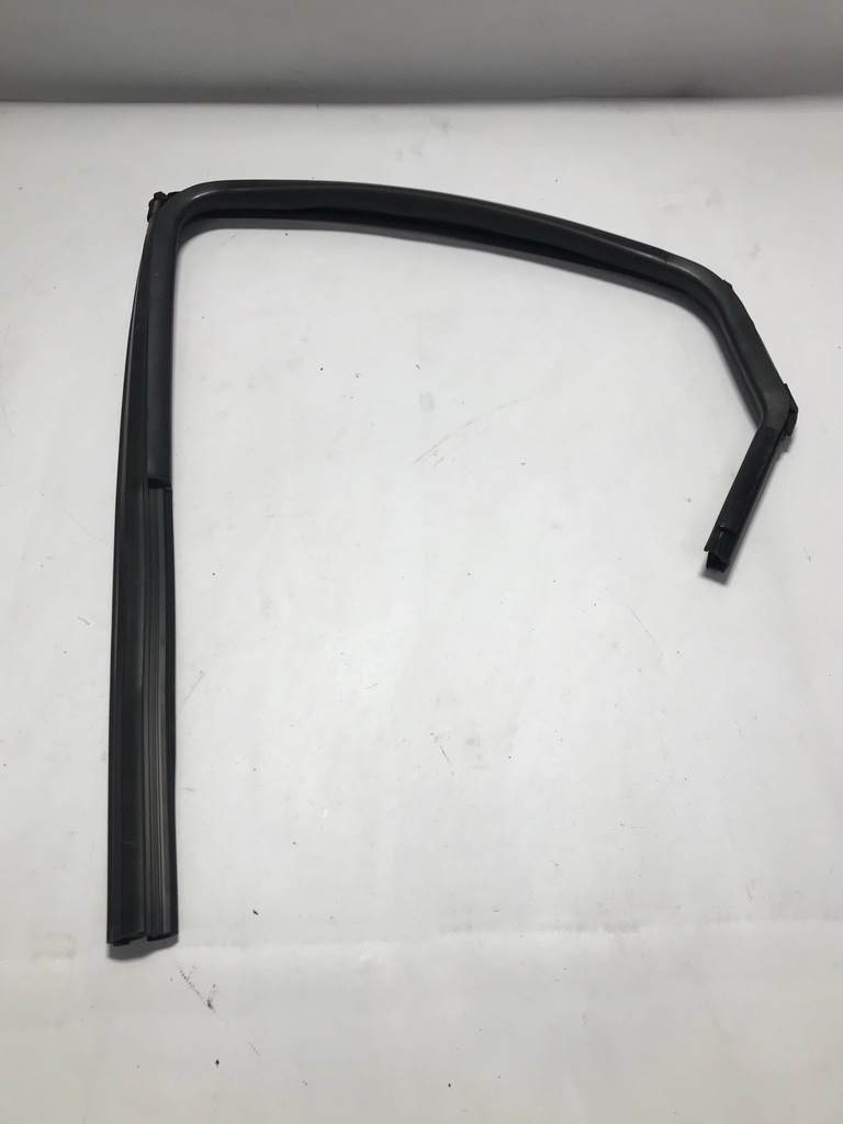 фото №1, Прокладка дверь правый задняя kia ceed iii cd 18-