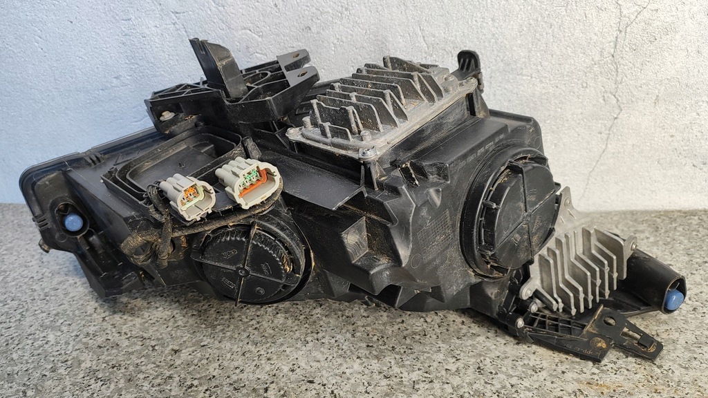 фото №8, Лампа левая фара левый infiniti q30 qx30 led линза eu 7+5 pin