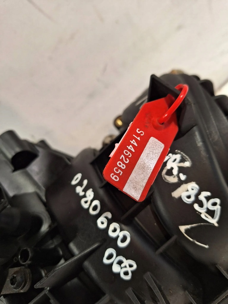 фото №8, Коллектор всасывающий 55559835 opel corsa d z12xe 06-