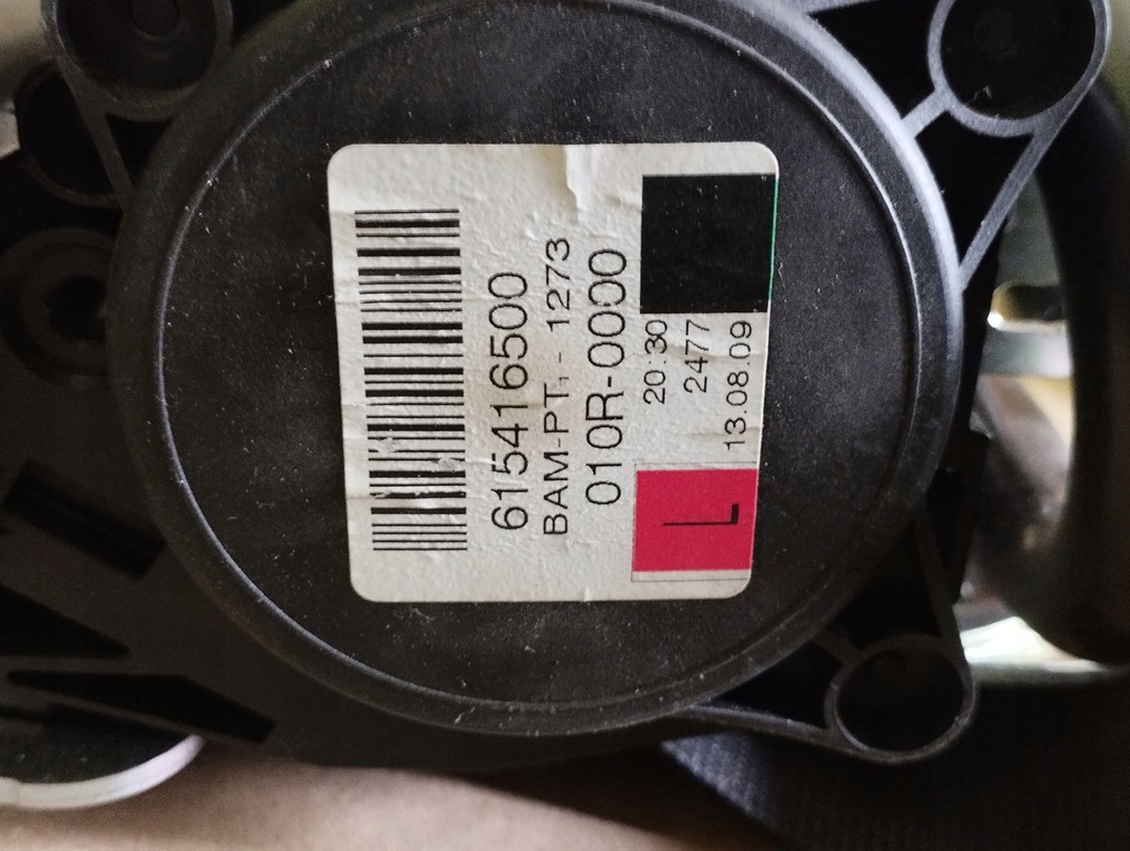 фото №8, Pas безопасности mercedes-benz оригинальный номер 610035800d