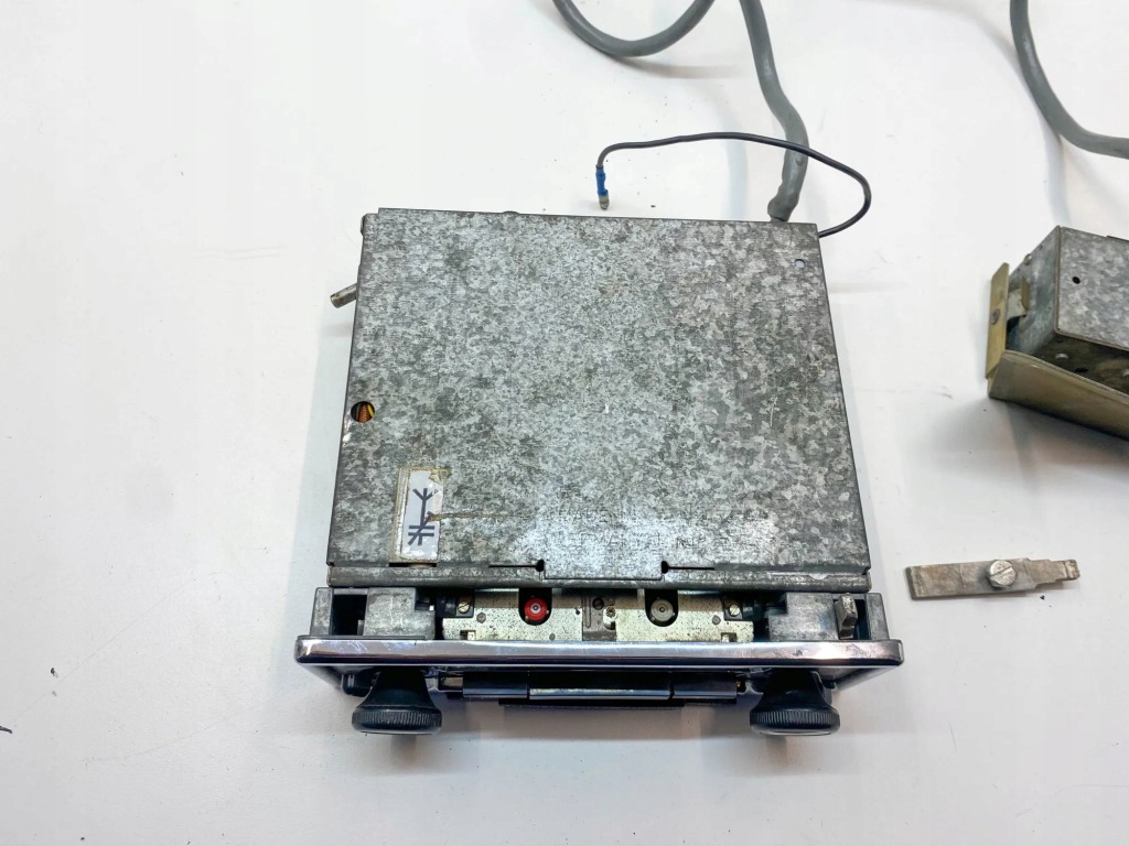 Радио bez навигации mercedes-benz sl r107 beckermexicocassette 28223002 с Разборки