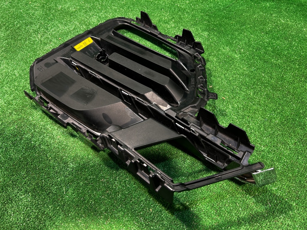 Bmw x5 g05 решётка бампера левая 7449679 Цена