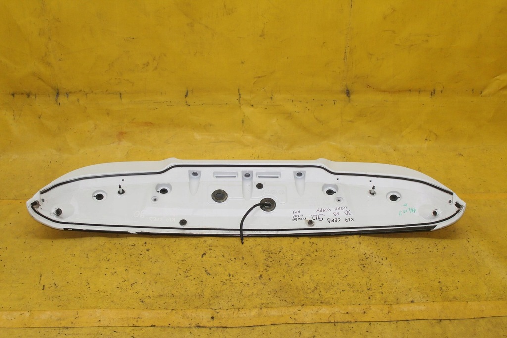 фото №5, Спойлер спойлер крышки kia ceed i 3d hb