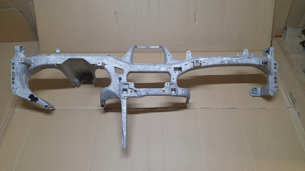 фото №1, Балка каркас панелі консолі mercedes gle w167