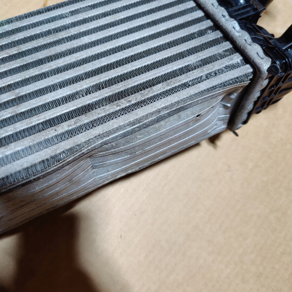 фото №6, Citroen ds3 1.2 thp радіатор повітря інтеркулер