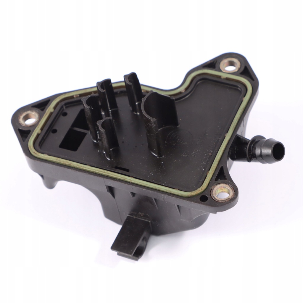 фото №10, Mercedes slk r171 бензин om272 вентиляція картера сепаратор оливи a2720160034