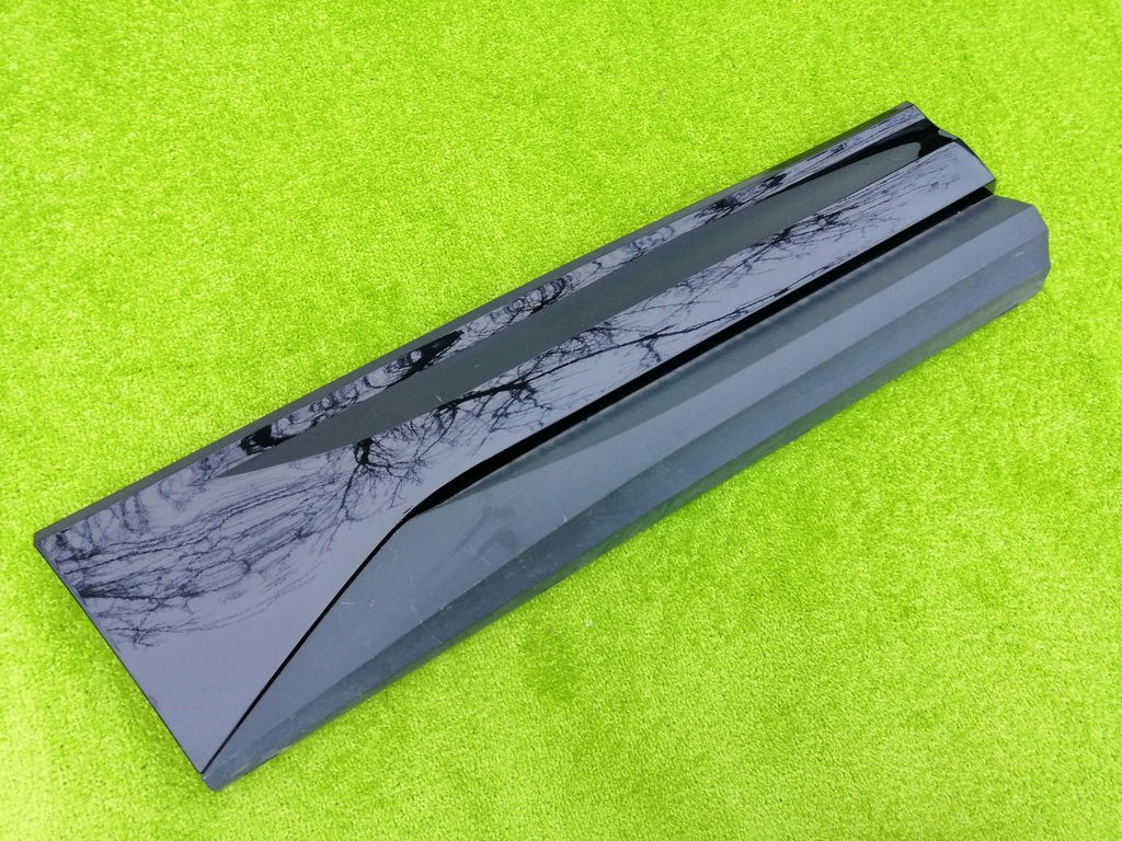 фото №1, Skoda karoq молдинг двері права задня задня