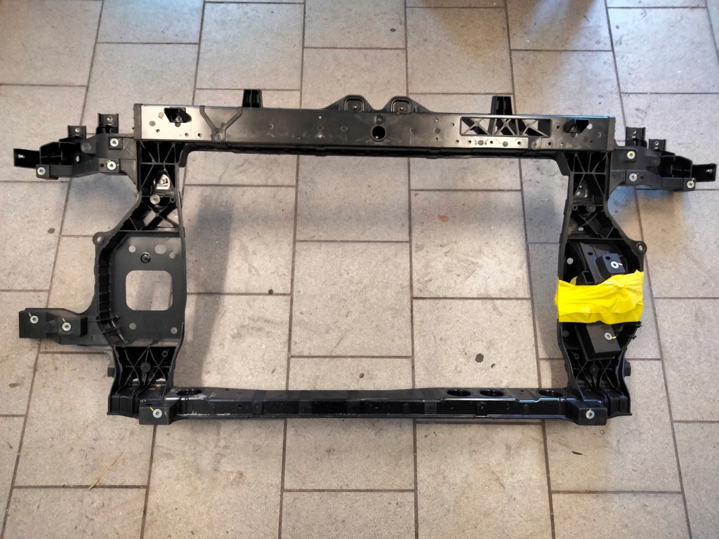 фото №1, Hyundai staria 21- pas передній підсилювач 64101-cg000