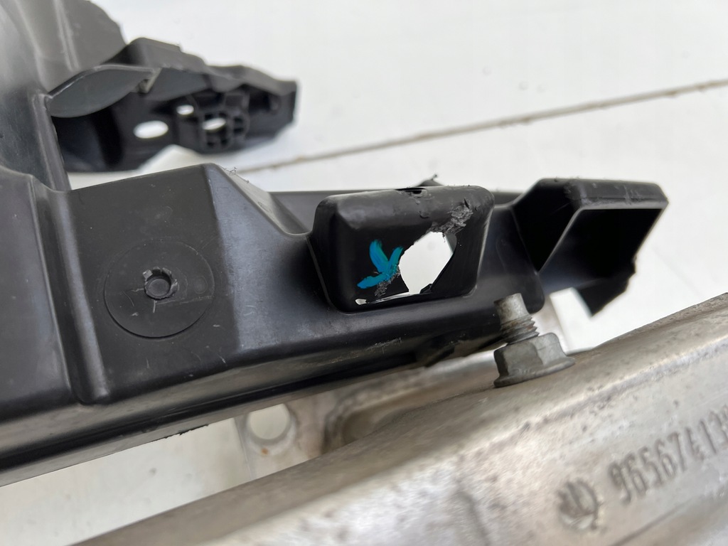 фото №12, Pas передний радиатор peugeot 308 i lift