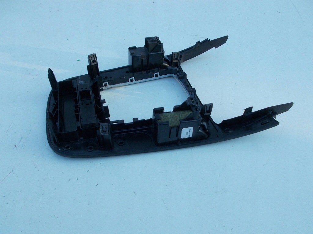 фото №6, Рамка домкрата передач консоль audi a5 sportback a4 b8 8k0864261 uk