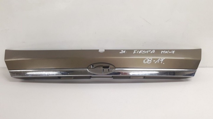 фото №1, Ford fiesta 2008 молдинг крышки задняя