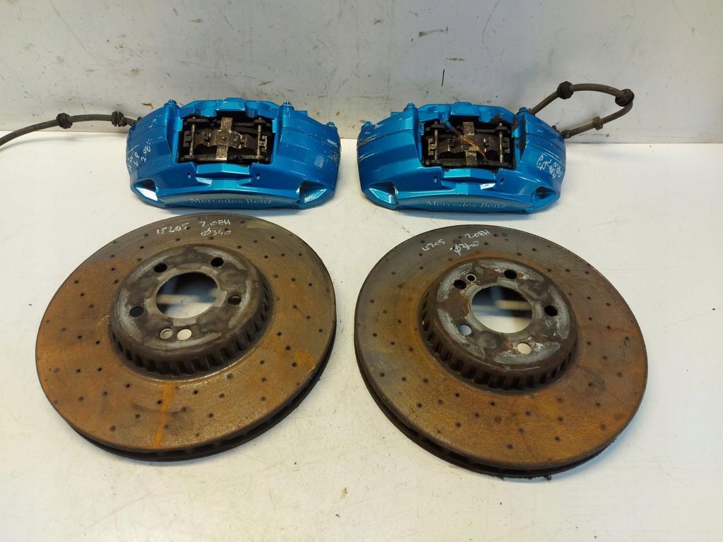 фото №1, Mercedes w205 c300e суппорт тормозные диски комплект перед