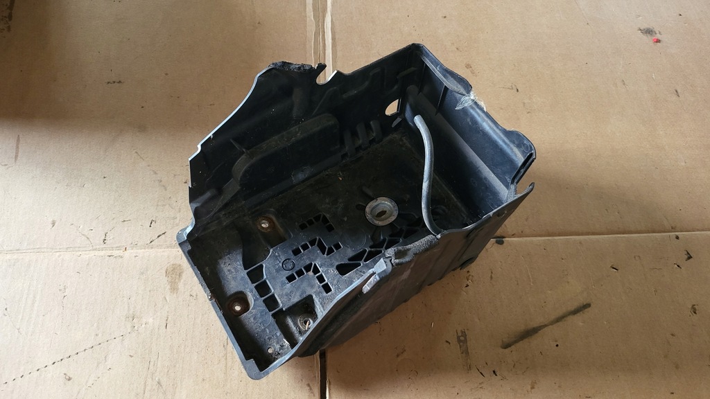 фото №1, V70 iii 2.0d основа акумулятор 31201029