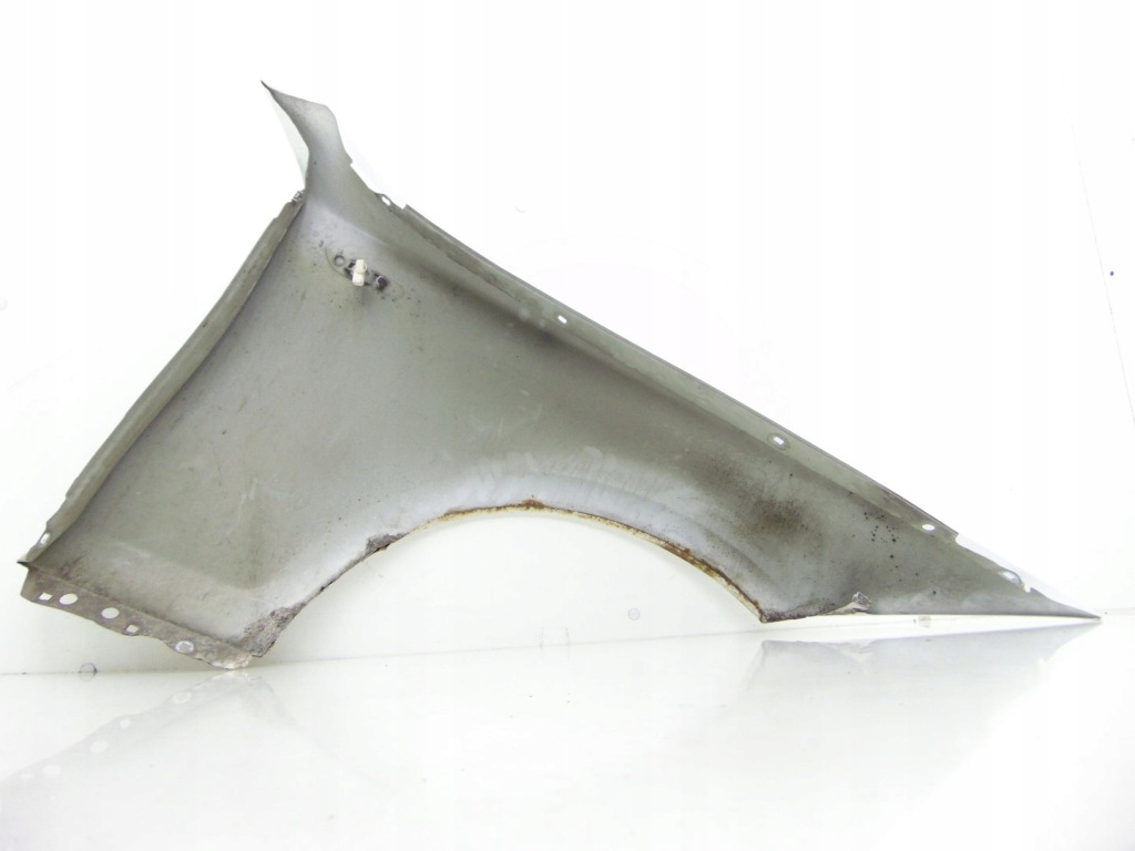 Крыло  левое  перед передний bmw 1 e87 рестайлинг  lci 300 с Разборки