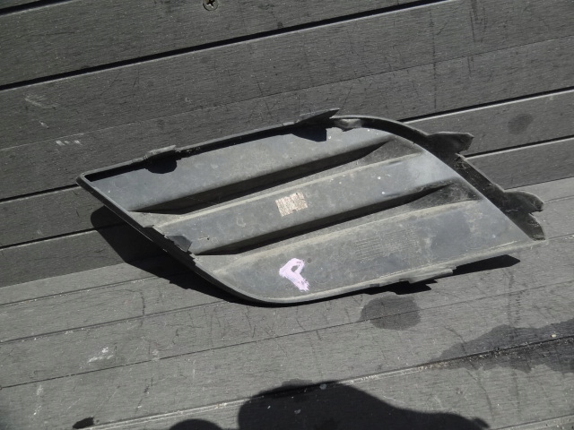 фото №2, Renault clio iv 2017 заглушка противотуманной фары правая org