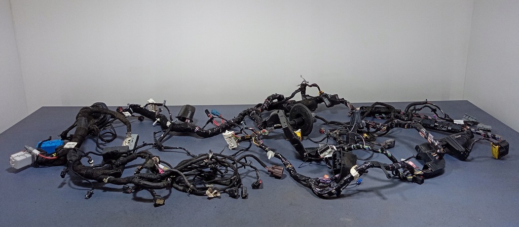 фото №1, Insignia b 2.0 cdti жгут двигателя салона перед