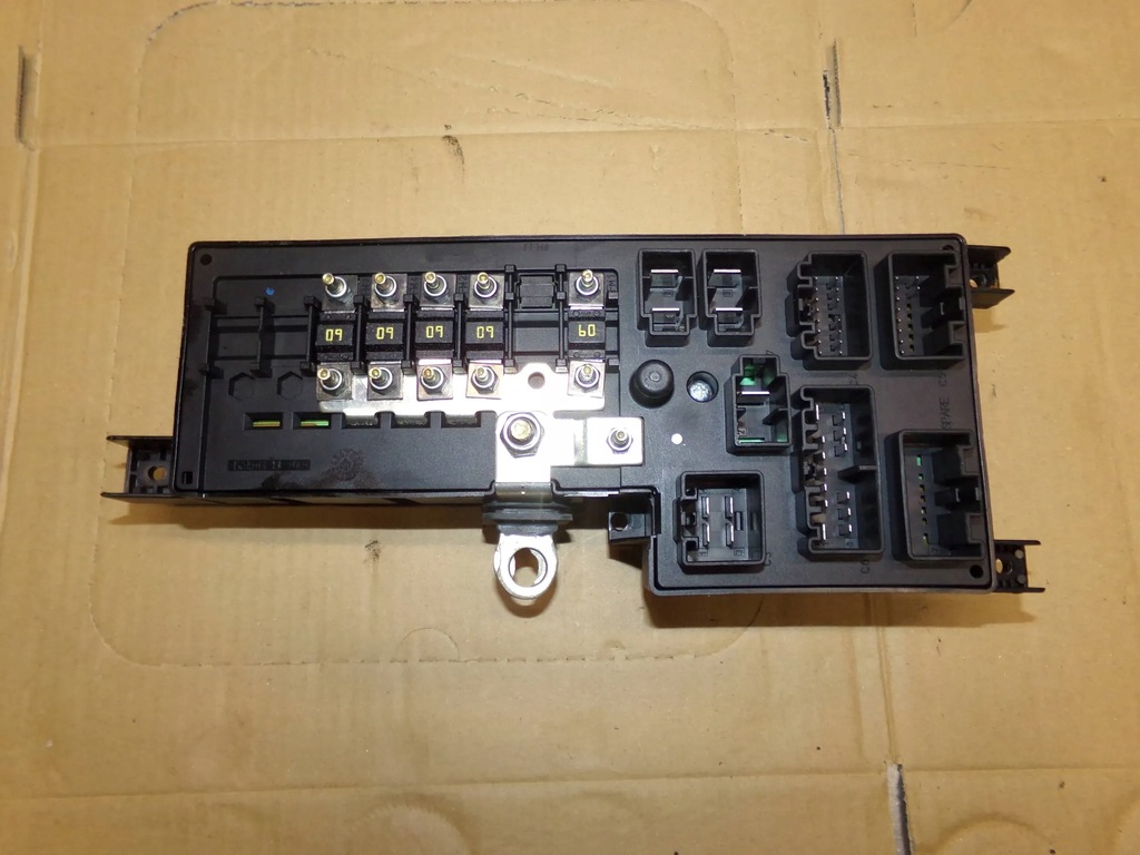 фото №1, Коробка запобіжників модуль volvo 60 v70