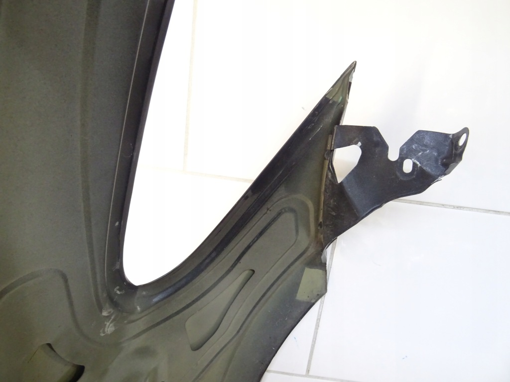 Tesla model 3 крило ліве перед передній 1111267-00-e llu Ціна