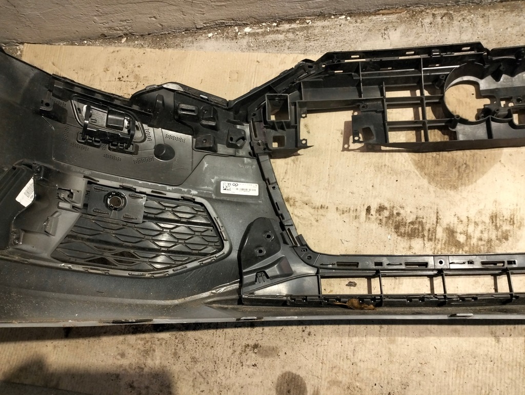 фото №12, Бампер перед передний audi a6 c8 4k0807437