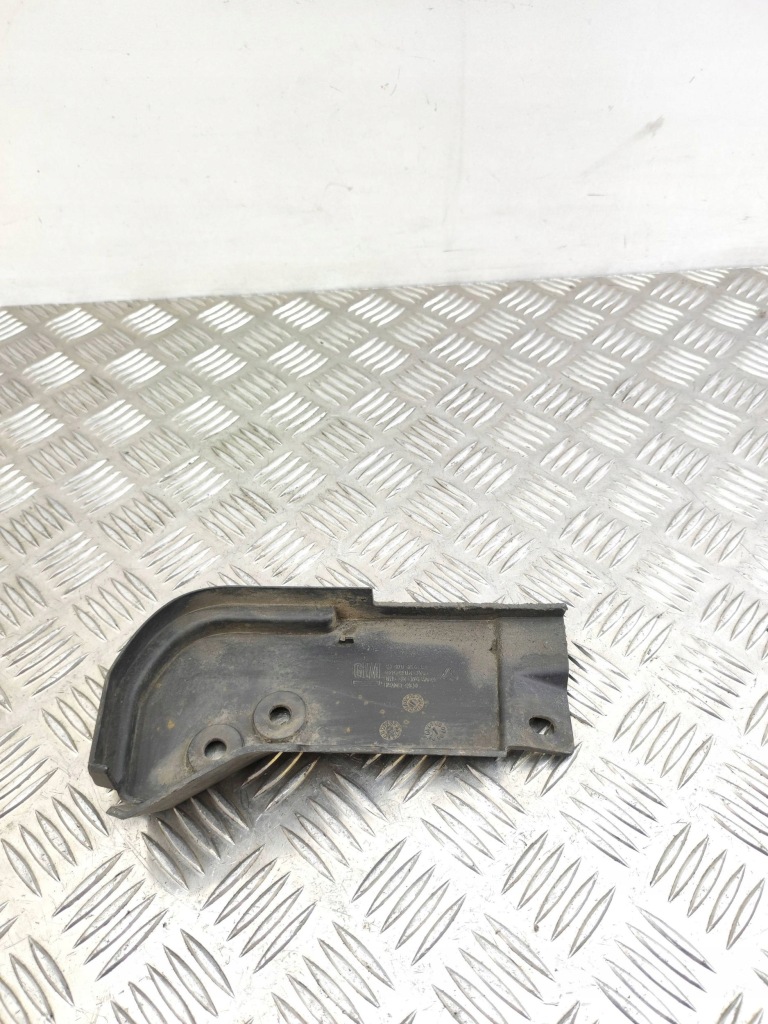 фото №2, Opel signum 2004 бризковики задні