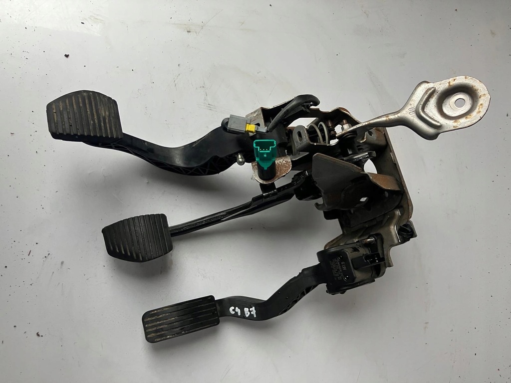 фото №1, Педали комплект citroen c4 ii b7 9671840280