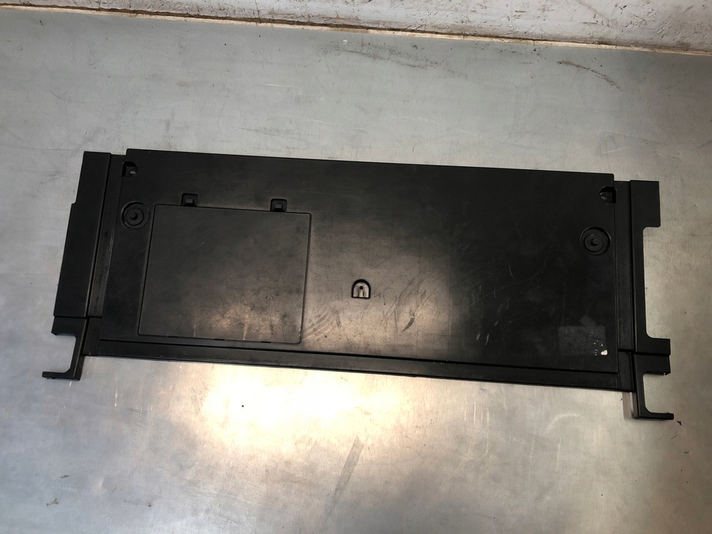 фото №1, A5 sportback пол опора багажника 8t8863373