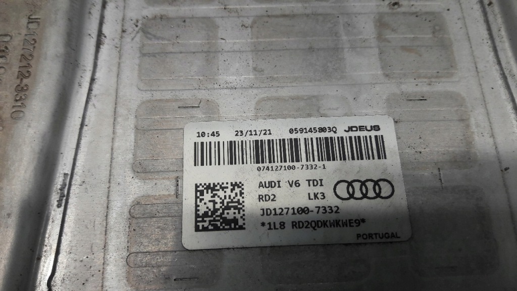 059145803q інтеркулер audi a7 3.0 tdi Оригінал