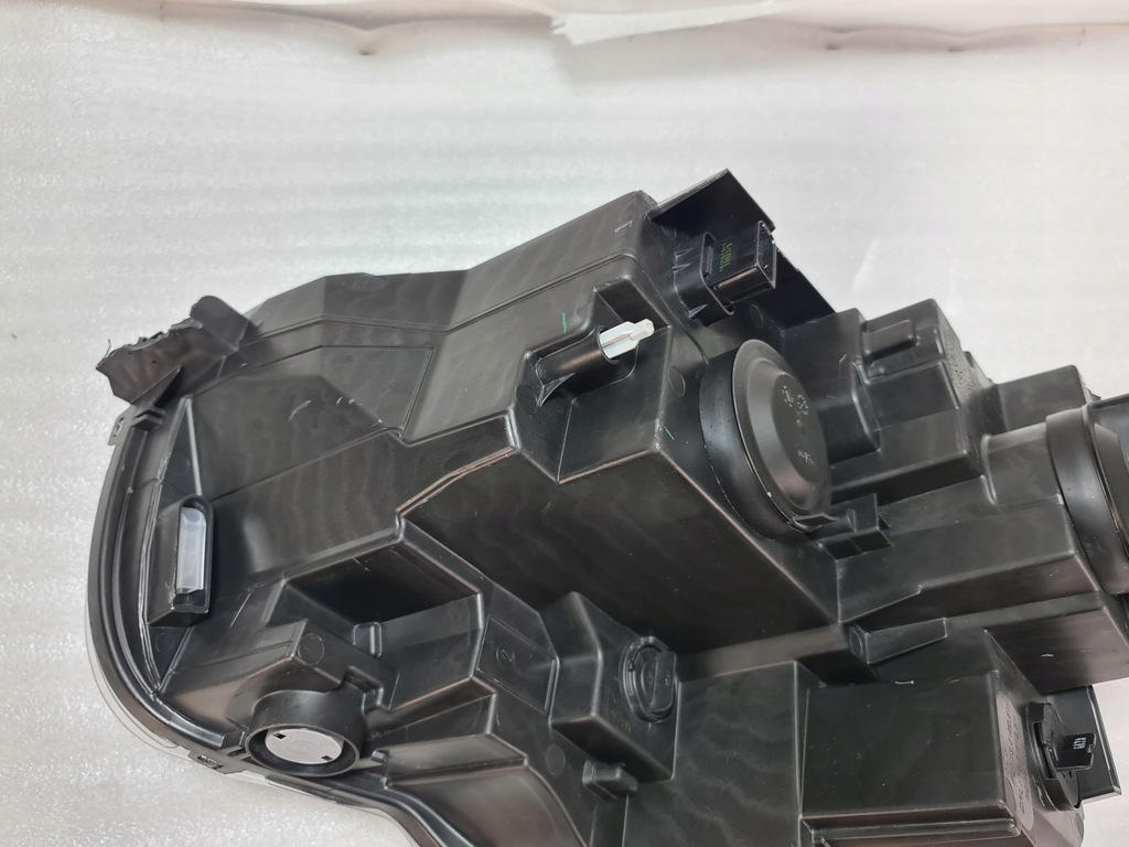 фото №13, Opel combo e лампа права перед фара правий передній 9816825480