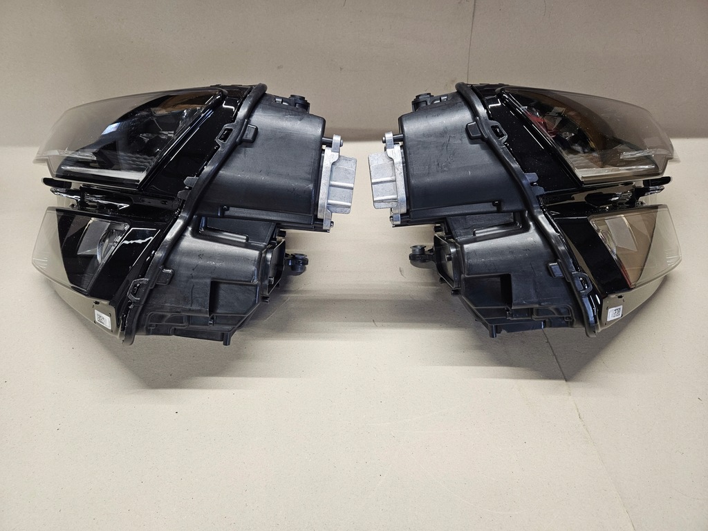 фото №12, Лампа правая левая передняя перед skoda karoq lift full led