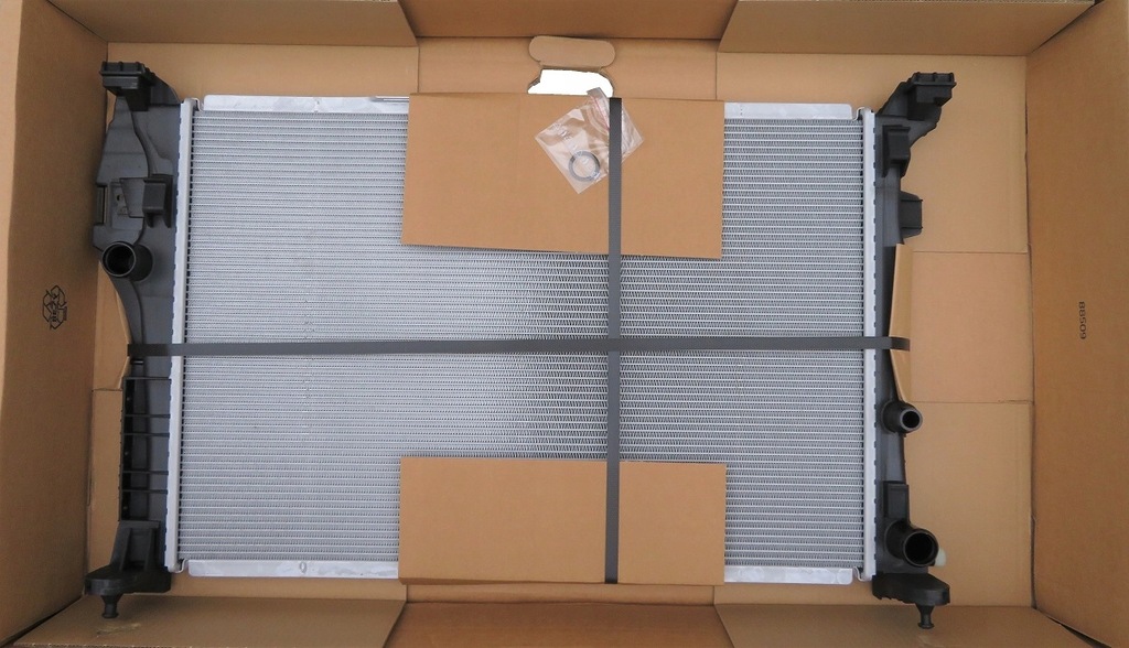 фото №1, Радиатор mercedes cla shooting brake x117 2015-