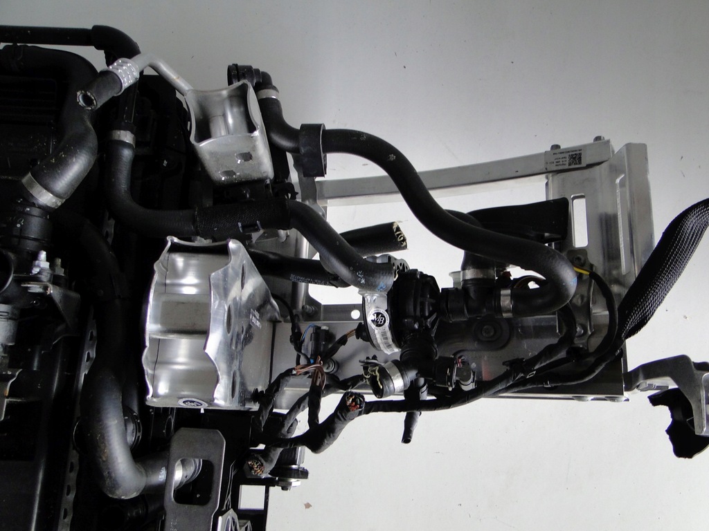 фото №13, Mercedes c w206 206 pas передний усилитель amg комплект радиатор вентилятор