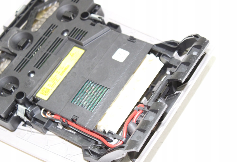 фото №10, Bmw f01 f02 f10 f11 лампа освещение кабины 28321367