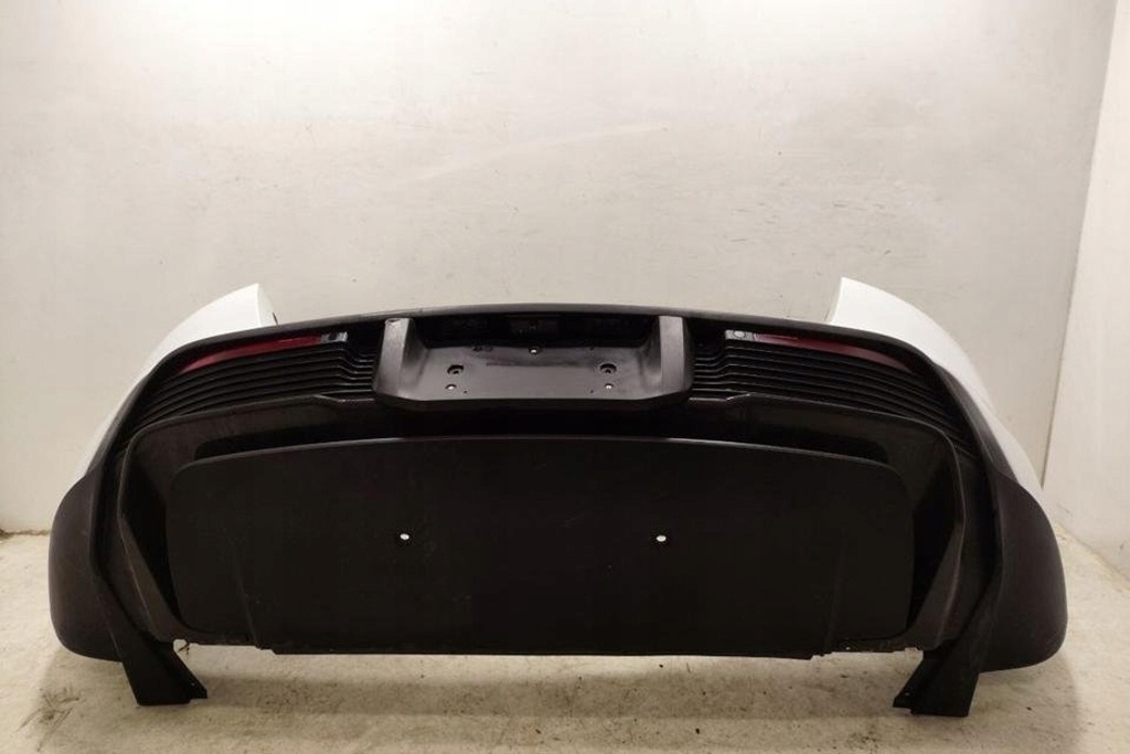 фото №10, Бампер задній porsche taycan 9j1807568 electric 390kw 2021