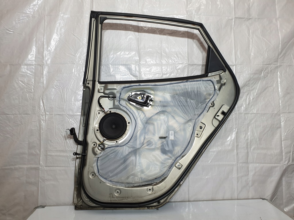 фото №6, Hyundai ix35 дверь правое ptylne задняя a3