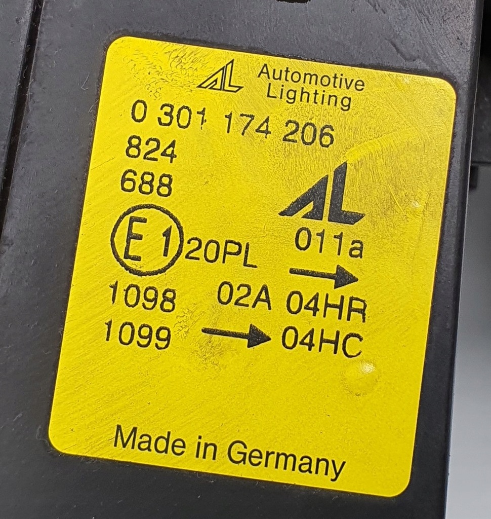 фото №8, Лампа правая перед ford mondeo mk3 0301174206 euro