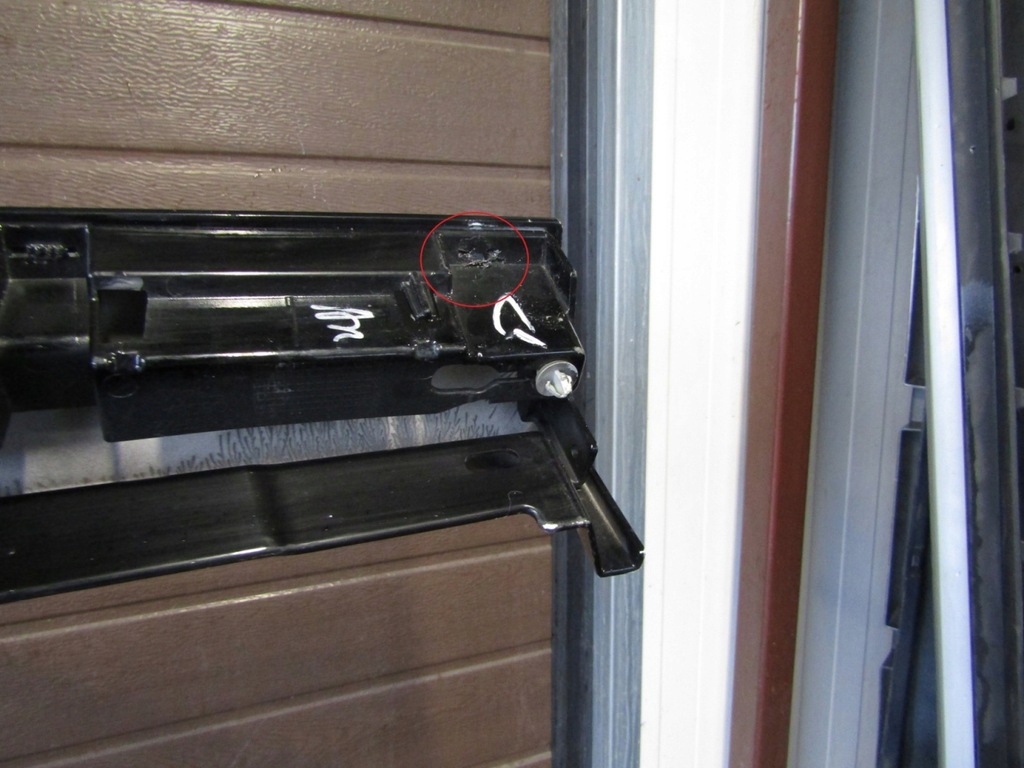 фото №8, Молдинг поріг ліва jaguar xe 760 14- поріг лівий