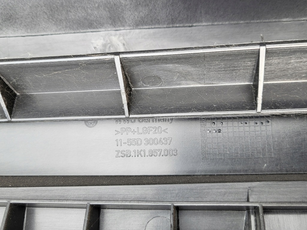 фото №12, Панель приладів приладова панель  панель приладів vw golf v 5 1k czarna оригінальний номер europa