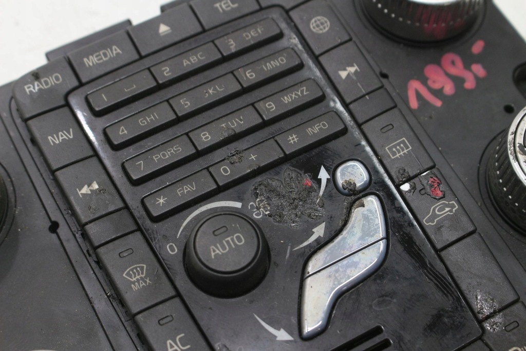 фото №10, Панель кондиционера 31398588 volvo s60 ii