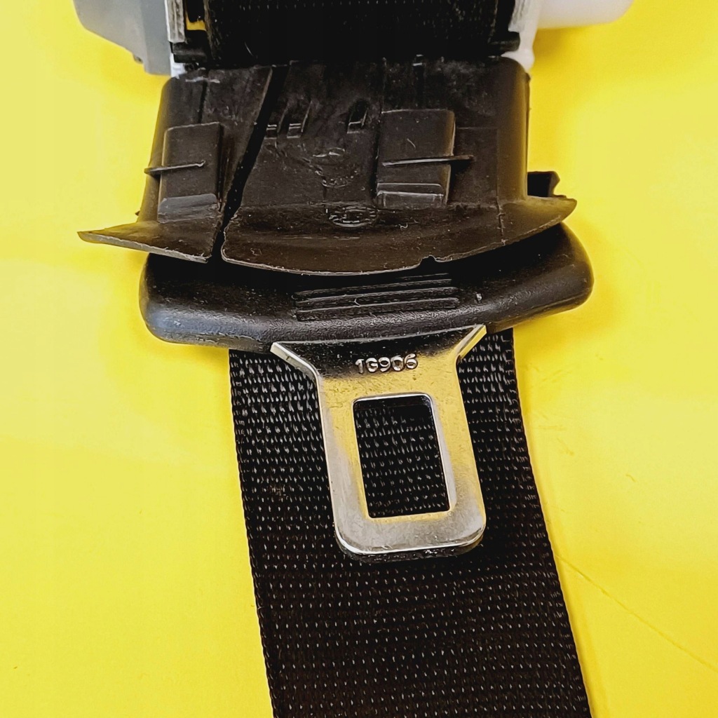 фото №2, Pas безпеки правий задня alfa romeo 147 049104 nr1045